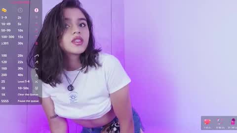 Snapshot of lizzywindsor chatting on 12/17/25, 09:21 lizzywindsor online show from 12/17/25, 09:21