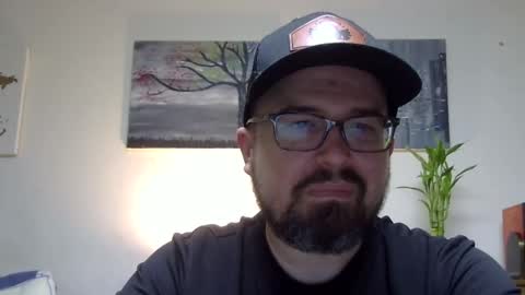 lj345689 online show from 10/27/25, 12:47