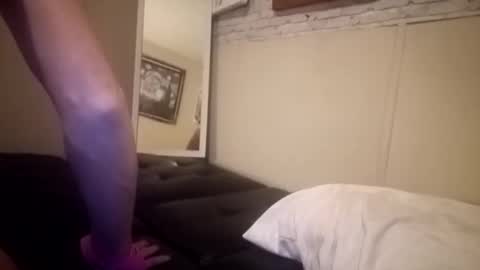 Snapshot of ljandcherry chatting on 12/19/25, 06:42 LjCherry online show from 12/19/25, 06:42