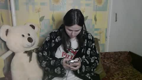 Snapshot of llevella chatting on 11/04/25, 09:52 Sevy online show from 11/04/25, 09:52