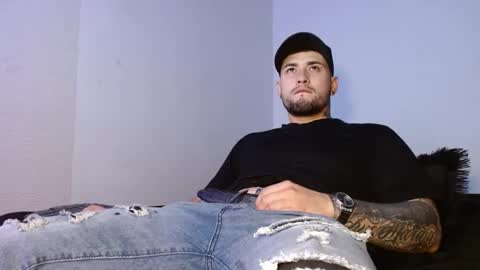 lliamm 2 online show from 10/05/25, 03:05