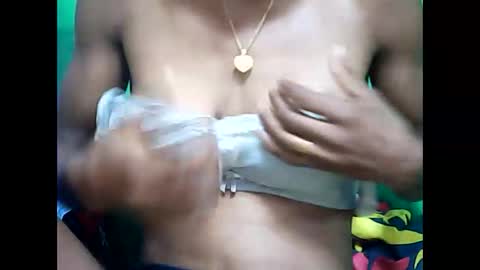 llouisse online show from 04/15/26, 01:45