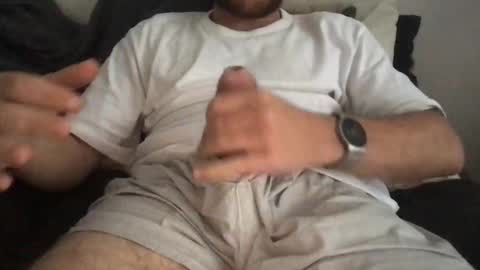 lloydb3600 online show from 10/29/25, 08:49