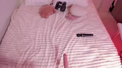 Kloe see you 28-11  to celebrate my birthday online show from 09/12/25, 12:44