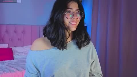 Snapshot of loaluxury chatting on 10/02/25, 12:06 Pamela online show from 10/02/25, 12:06