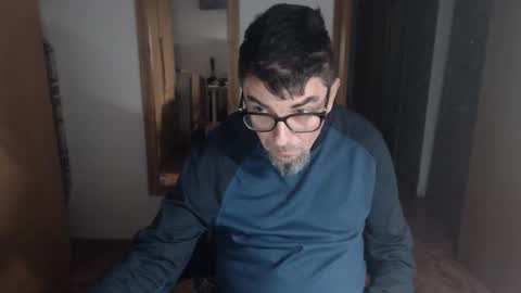 lobosolitario73 online show from 11/09/25, 11:58