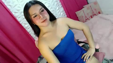 Snapshot of lobotara69 chatting on 12/15/24, 02:19 Thea online show from 12/15/24, 02:19