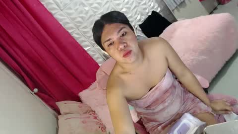 Snapshot of lobotara69 chatting on 02/13/25, 11:17 Thea online show from 02/13/25, 11:17