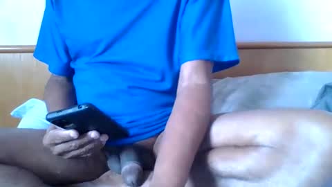 lodovicense1984 online show from 11/01/25, 05:59