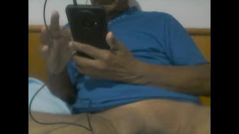 lodovicense1984 online show from 11/23/25, 01:49