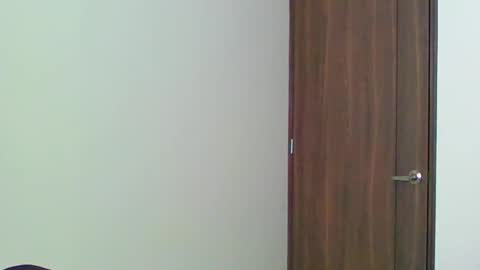 logaan_grey online show from 12/30/24, 06:38