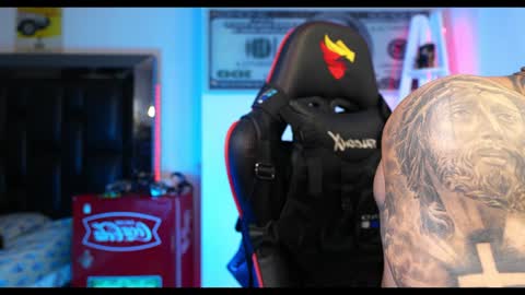 logan_hugh8 online show from 12/13/24, 06:42