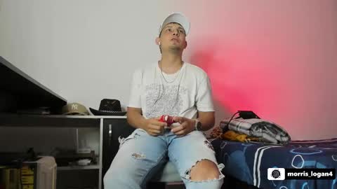 Snapshot of logan_morris777 chatting on 02/21/25, 01:33 Logan morris online show from 02/21/25, 01:33