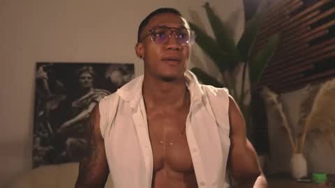 Snapshot of logan_varela chatting on 02/04/25, 12:51 logan_varela online show from 02/04/25, 12:51