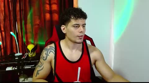 Snapshot of loganandrwz chatting on 02/26/26, 08:30 Loganandrwz online show from 02/26/26, 08:30