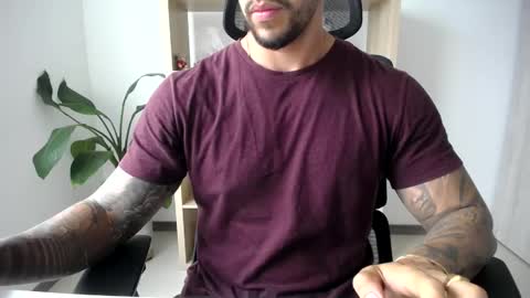 Logan Wolfp online show from 06/02/26, 10:12