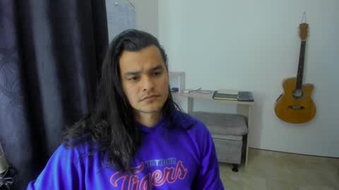 Snapshot of loganhot22 chatting on 02/06/25, 04:31 Logan online show from 02/06/25, 04:31