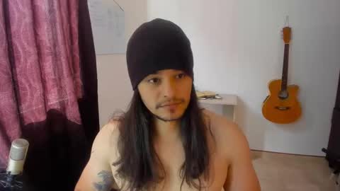 Snapshot of loganhot22 chatting on 03/08/25, 02:19 Logan online show from 03/08/25, 02:19