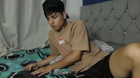 loganjhonson19 online show from 05/17/26, 01:47