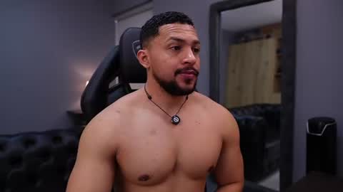 loganmartinx online show from 07/10/26, 10:12