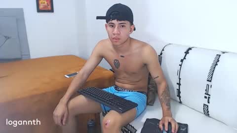 Snapshot of logannthh chatting on 12/23/24, 08:22 logannthh online show from 12/23/24, 08:22