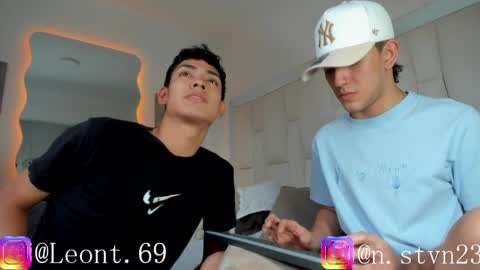 logantwink18 online show from 04/04/26, 10:29