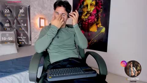 Loghan online show from 10/14/25, 03:40