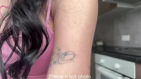 Milla online show from 04/16/26, 10:49