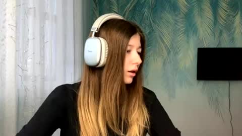 Kate online show from 03/29/26, 11:43