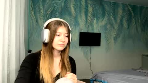 Kate online show from 04/07/26, 01:22