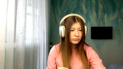 Kate online show from 04/13/26, 09:59