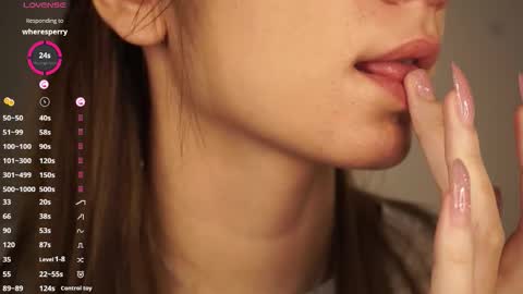 Elza online show from 01/10/26, 07:37