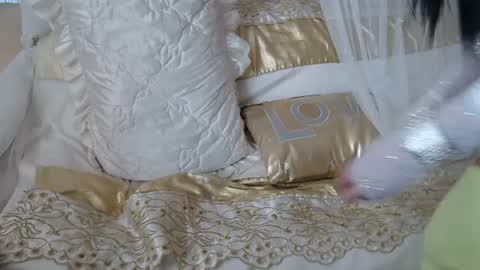 Snapshot of lokagold chatting on 03/05/25, 06:54 Lilu online show from 03/05/25, 06:54