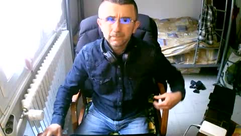 lokoum39 online show from 03/12/25, 09:34