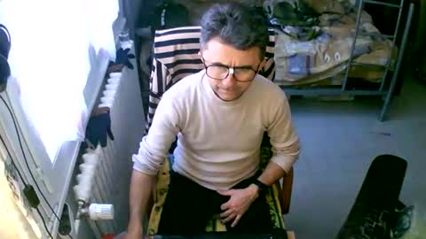 lokoum39 online show from 11/22/25, 03:33