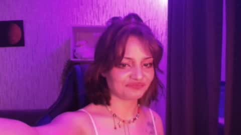 lola online show from 02/13/25, 02:31