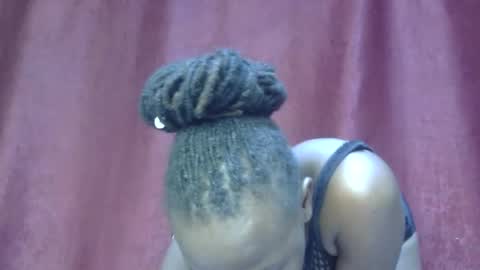 lola_beib online show from 03/30/26, 10:00