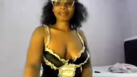 Lola Coco online show from 07/06/26, 10:34