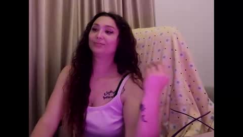 lola online show from 05/26/26, 02:57