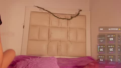 lola_js online show from 10/23/25, 02:16