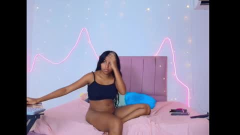 Snapshot of lola_lustrum chatting on 06/11/26, 02:37 lola_lustrum online show from 06/11/26, 02:37