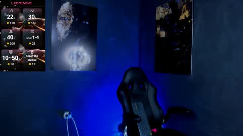 lola red online show from 09/19/25, 01:23