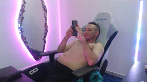 Lola online show from 03/26/26, 06:24