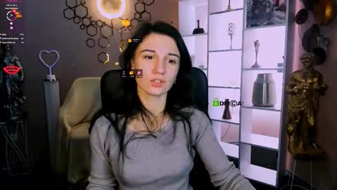 Snapshot of lola_sun12 chatting on 11/27/25, 12:56 lola_sun12 online show from 11/27/25, 12:56