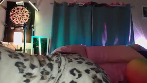 lolaa555 online show from 04/04/26, 07:50