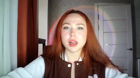 Snapshot of lolaamint_ chatting on 03/04/26, 09:48 LolaaMint online show from 03/04/26, 09:48