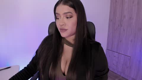 Snapshot of lolaasmith_21 chatting on 01/18/25, 09:13 lolaasmith_21 online show from 01/18/25, 09:13