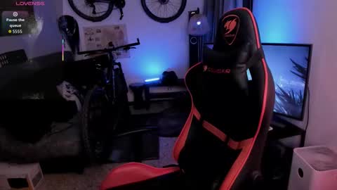 Snapshot of lolaasmith_21 chatting on 02/06/26, 10:35 lolaasmith_21 online show from 02/06/26, 10:35