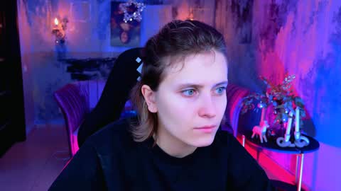 Snapshot of lolaasmus chatting on 12/31/24, 06:59 I consider myself the god Loki but life just calls me LOL online show from 12/31/24, 06:59