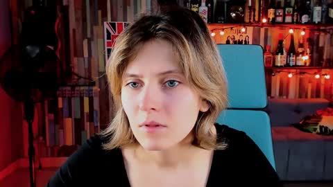 Snapshot of lolaasmus chatting on 01/11/25, 05:10 I consider myself the god Loki but life just calls me LOL online show from 01/11/25, 05:10